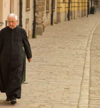 refranes-populares-sobre-curas